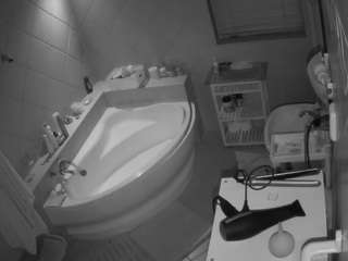 Julmodels Bathroom 1st Floor-2