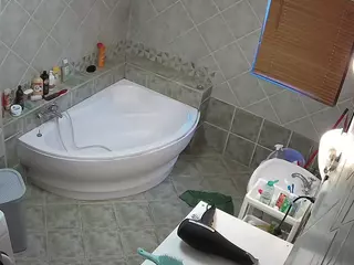 Julmodels Bathroom 1st Floor-2's Live Sex Cam Show