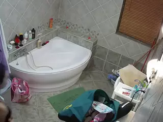 Julmodels Bathroom 1st Floor-2's Live Sex Cam Show