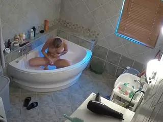 Julmodels Bathroom 1st Floor-2's Live Sex Cam Show