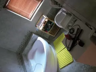 Julmodels Bathroom 1st Floor-2's Live Sex Cam Show