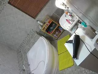 Julmodels Bathroom 1st Floor-2's Live Sex Cam Show