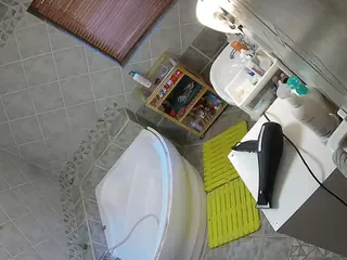 Julmodels Bathroom 1st Floor-2's Live Sex Cam Show