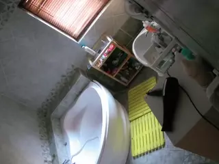 Julmodels Bathroom 1st Floor-2's Live Sex Cam Show
