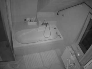 voyeurcam-julmodels-bath-2nd-1 Chaturbate Models camsoda