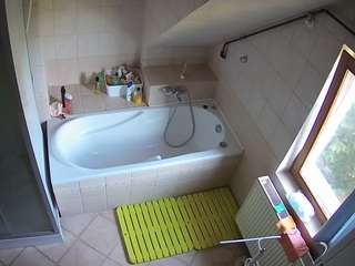 Ashleyvasquez camsoda voyeurcam-julmodels-bath-2nd-1