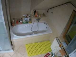 Livesex House camsoda voyeurcam-julmodels-bath-2nd-1