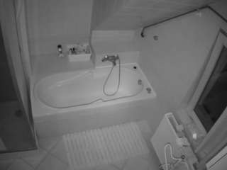 Models Sexs camsoda voyeurcam-julmodels-bath-2nd-1