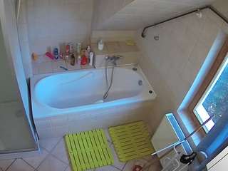 Mexican Models Nude camsoda voyeurcam-julmodels-bath-2nd-1