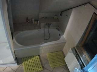 Shower Cams camsoda voyeurcam-julmodels-bath-2nd-1