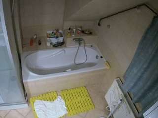 Https Voyeur House camsoda voyeurcam-julmodels-bath-2nd-1