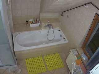 Shantallife camsoda voyeurcam-julmodels-bath-2nd-1