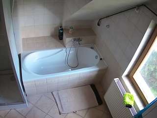 Julmodels Bathroom 2nd Floor-1