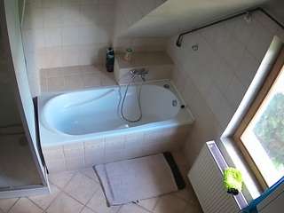 Julmodels Bathroom 2nd Floor-1