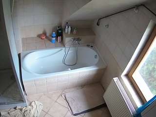 Julmodels Bathroom 2nd Floor-1