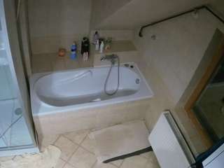 Julmodels Bathroom 2nd Floor-1
