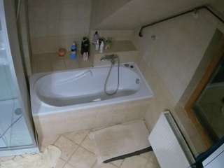 Julmodels Bathroom 2nd Floor-1