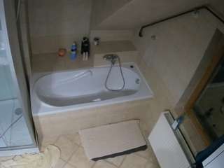 Julmodels Bathroom 2nd Floor-1