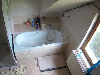 Julmodels Bathroom 2nd Floor-1