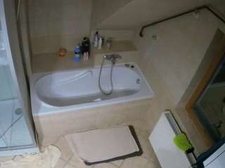 Julmodels Bathroom 2nd Floor-1