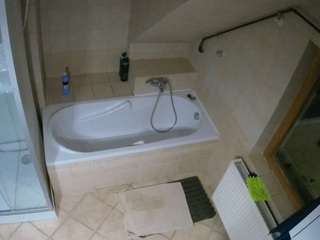 Julmodels Bathroom 2nd Floor-1