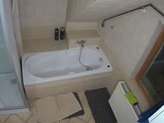 voyeurcam-julmodels-bath-2nd-1 Modèle Webcam Profil