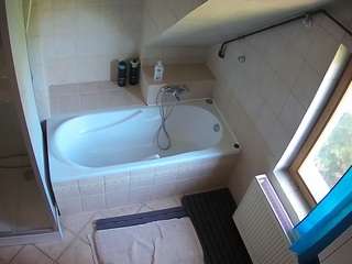 Julmodels Bathroom 2nd Floor-1