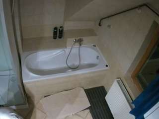 Julmodels Bathroom 2nd Floor-1