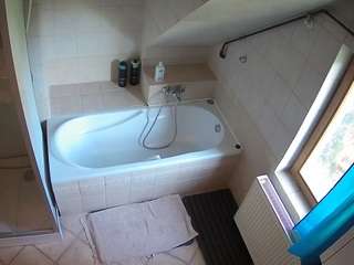 Julmodels Bathroom 2nd Floor-1