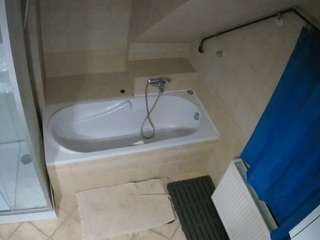 voyeurcam-julmodels-bath-2nd-1 Modèle Webcam Profil