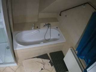 Julmodels Bathroom 2nd Floor-1