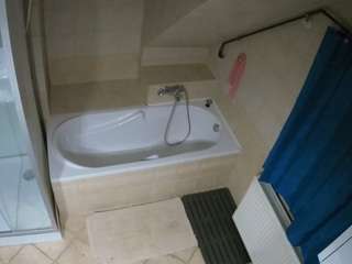voyeurcam-julmodels-bath-2nd-1 - Live Cam