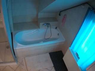 voyeurcam-julmodels-bath-2nd-1 - Live Cam