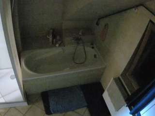 voyeurcam-julmodels-bath-2nd-1