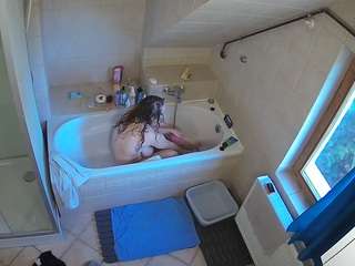 Julmodels Bathroom 2nd Floor-1