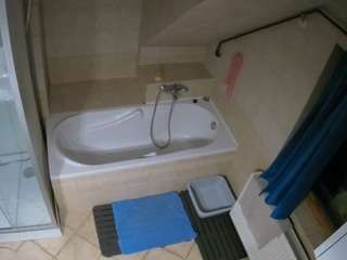  voyeurcam-julmodels-bath-2nd-1 chat room