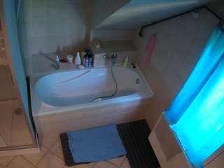 Julmodels Bathroom 2nd Floor-1