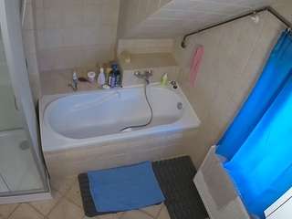 Julmodels Bathroom 2nd Floor-1