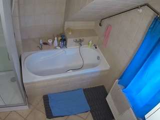 Julmodels Bathroom 2nd Floor-1