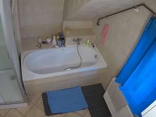 Julmodels Bathroom 2nd Floor-1