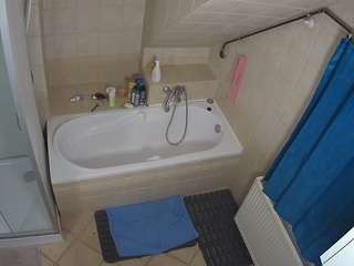 Julmodels Bathroom 2nd Floor-1