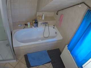 Julmodels Bathroom 2nd Floor-1