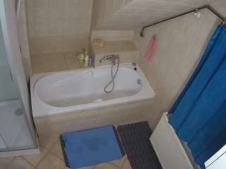 Julmodels Bathroom 2nd Floor-1