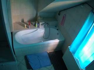 voyeurcam-julmodels-bath-2nd-1