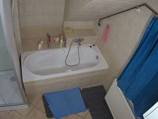 Julmodels Bathroom 2nd Floor-1