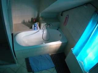 voyeurcam-julmodels-bath-2nd-1 Profile Image