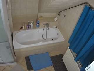 Julmodels Bathroom 2nd Floor-1