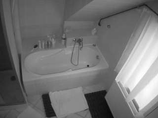 voyeurcam-julmod... Live Webcam on CamSoda