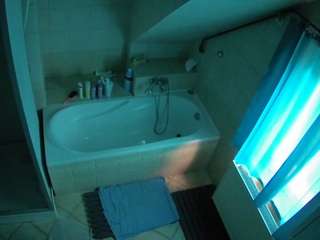 voyeurcam-julmodels-bath-2nd-1 camsoda