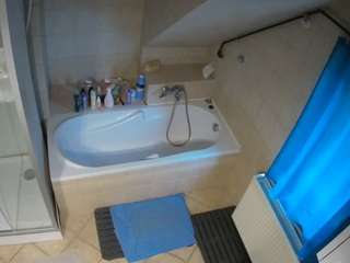 voyeurcam-julmodels-bath-2nd-1 camsoda